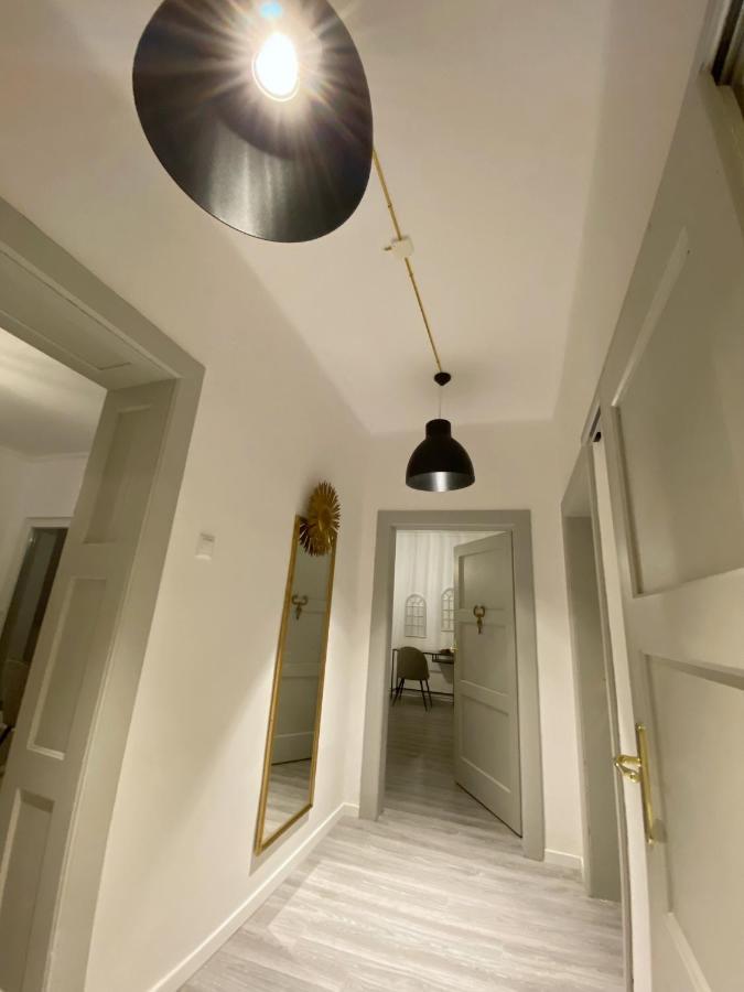 Berg Apartment Брашов Екстер'єр фото